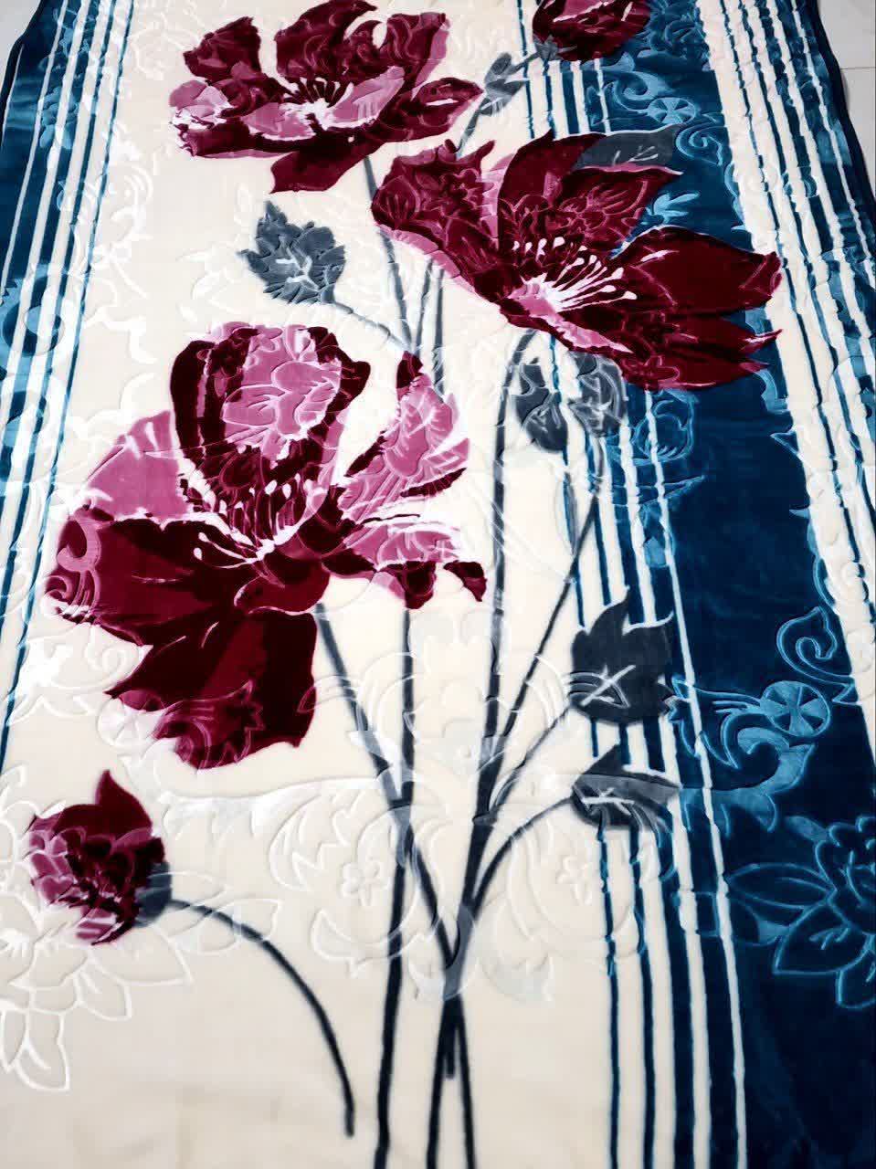 فروش عمده پتو از جمله پتو گلدار طرح برجسته